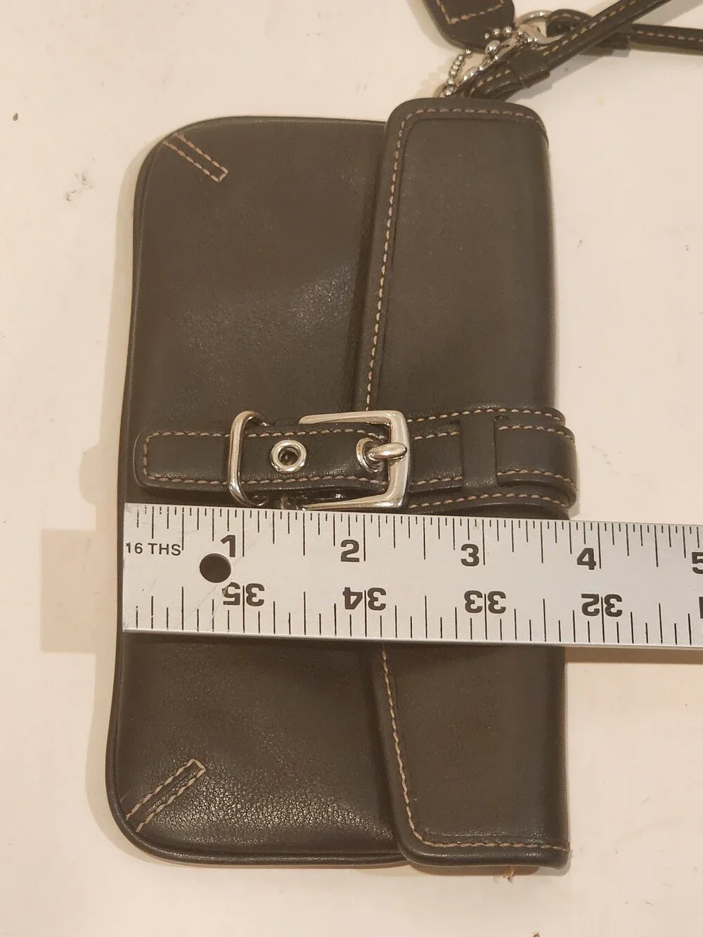 Coach Soho Black Leather Buckle Wristlet Clutch Y2k Small Purse